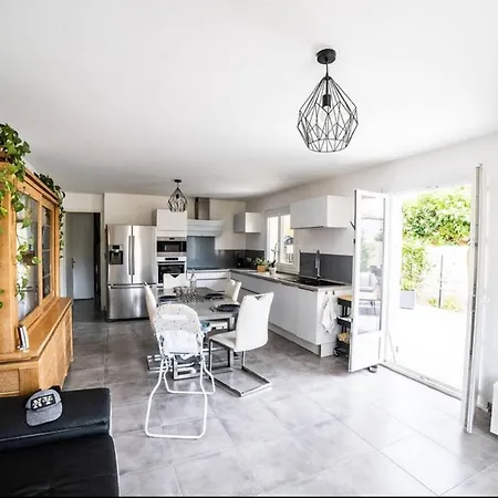 Cosyfamily Rdc 6pers-piscine-jacuzzi-jardin- Barbecue- Toppros Conciergerie Apartmán *