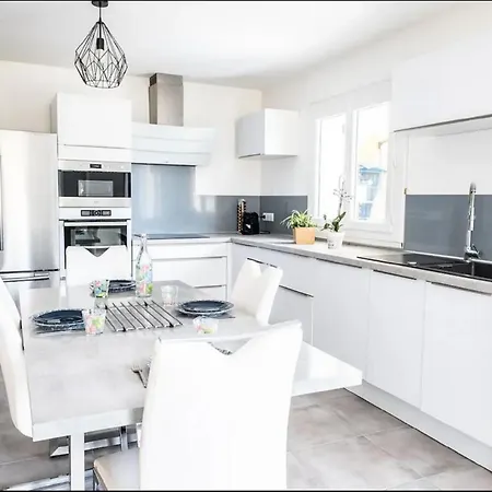 Apartmán Cosyfamily Rdc 6pers-piscine-jacuzzi-jardin- Barbecue- Toppros Conciergerie Pérols