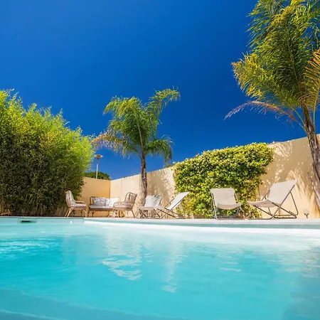 Cosyfamily Rdc 6pers-piscine-jardin- Barbecue- Toppros Conciergerie