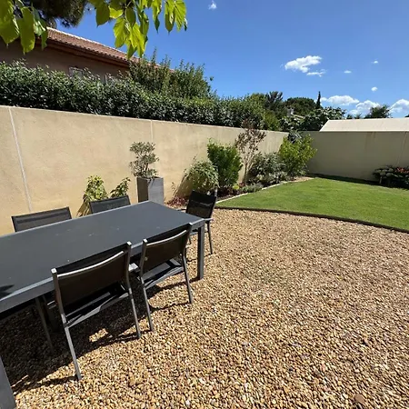 Apartmán Cosyfamily Rdc 6pers-piscine-jacuzzi-jardin- Barbecue- Toppros Conciergerie *